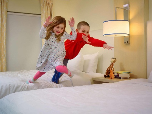 Sonesta ES Suites Colorado Springs image 3